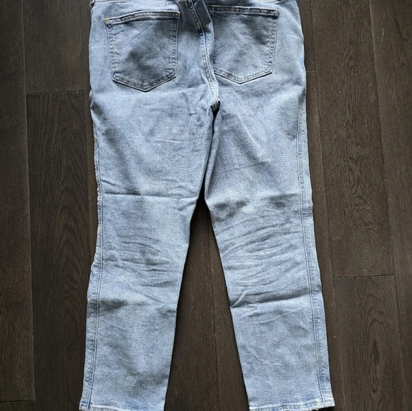 Mid Rise Ripped Vintage Slim Jean - Picture 4 of 4
